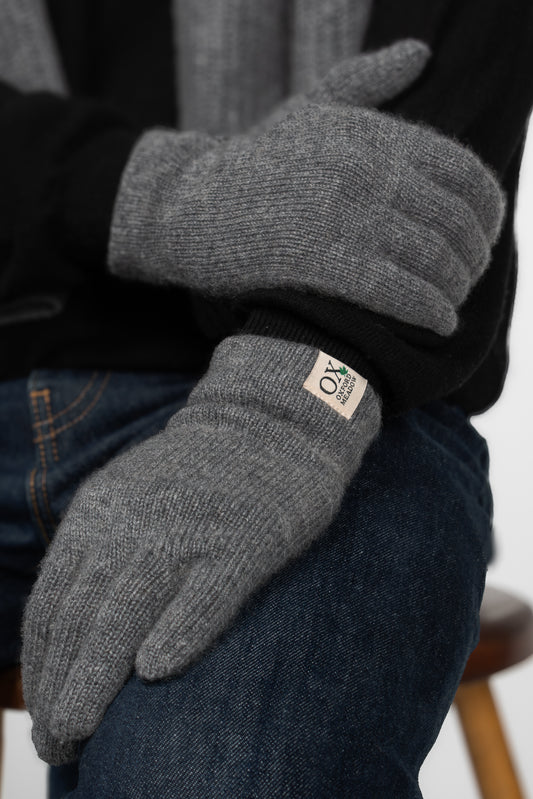 The Ox Haven Gloves Ash Men's